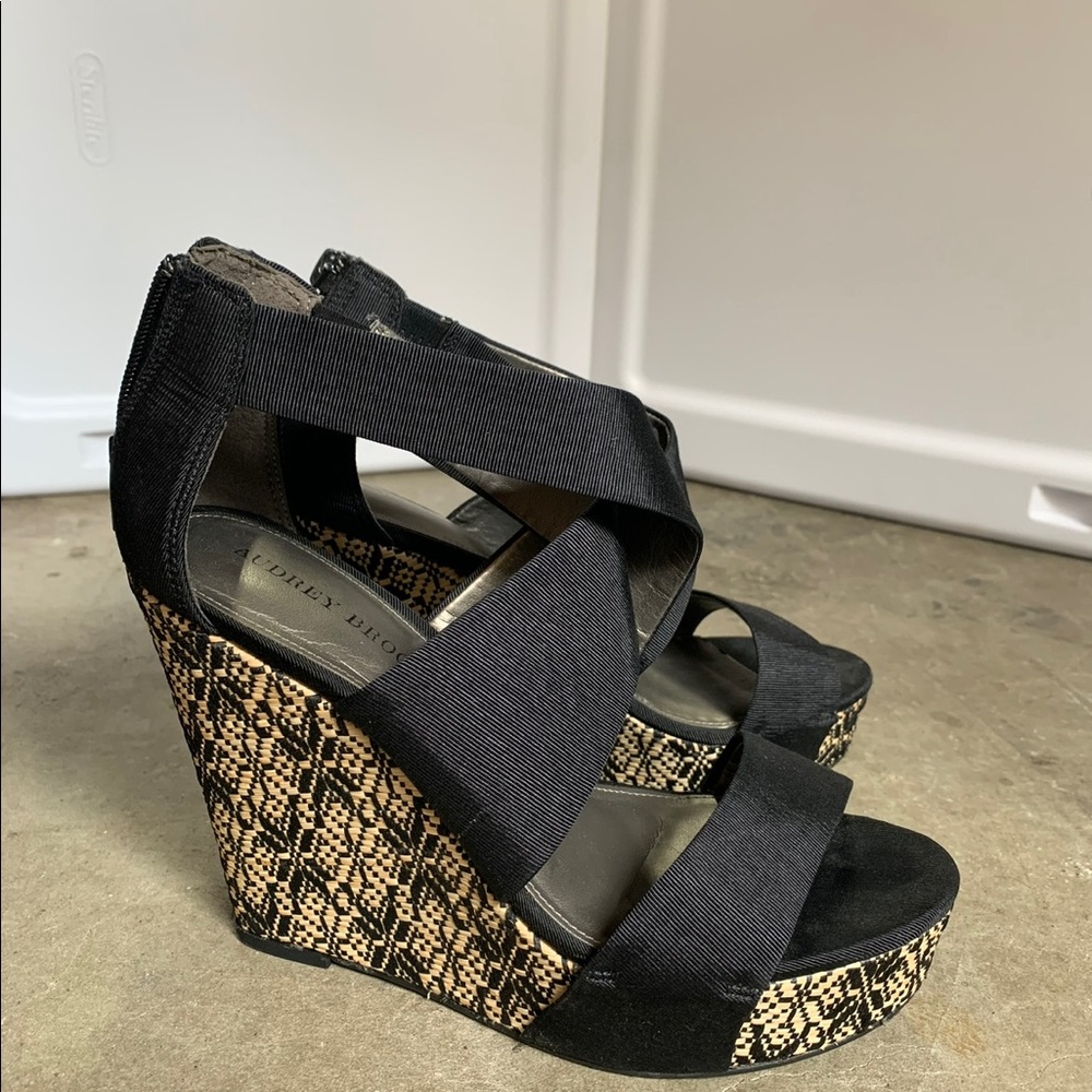 Bohemian Black Audrey Brooke Wedge Platforms size 8